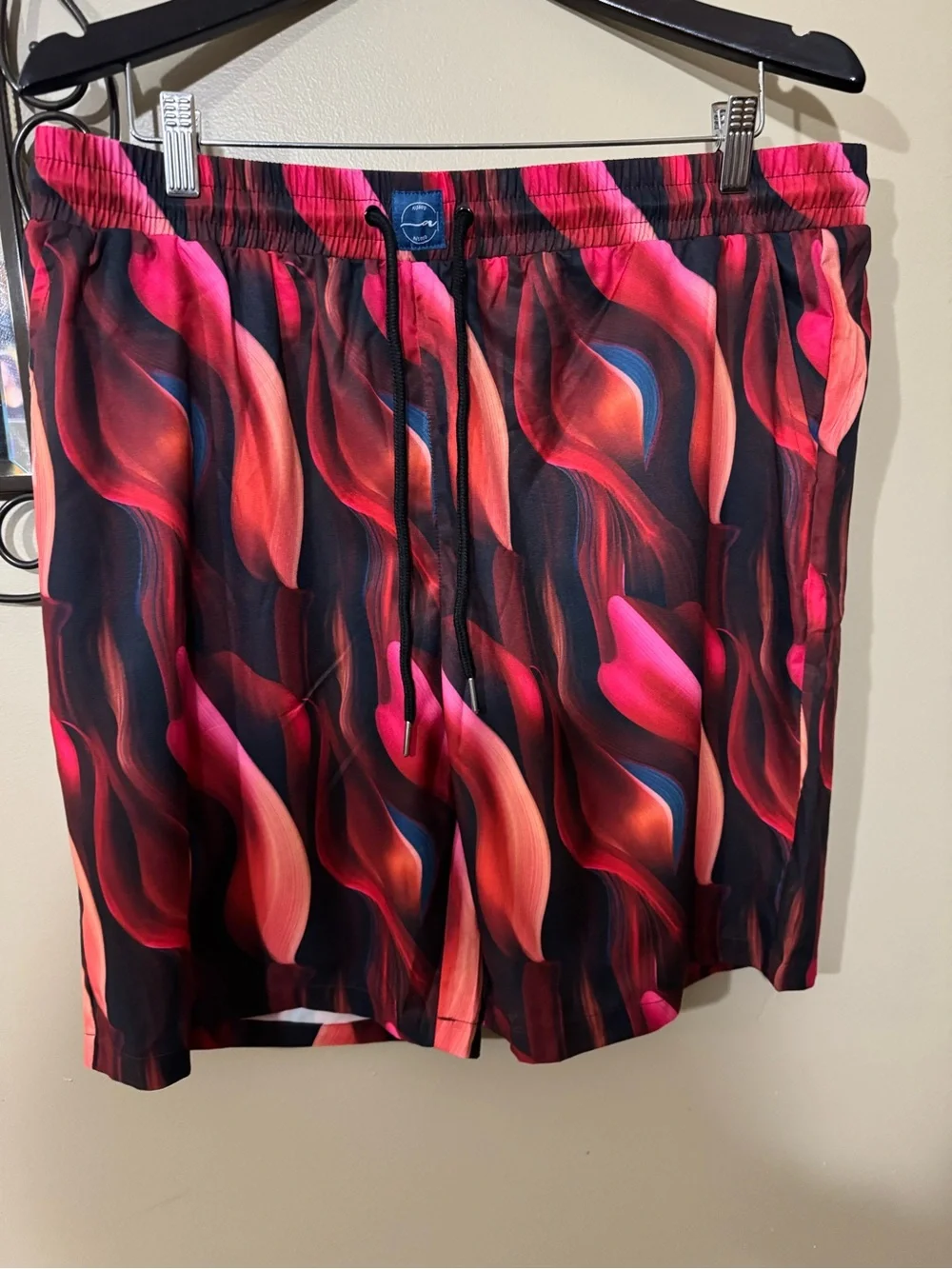 Men's Wave-Print Swim Board Shorts in Red & Pink